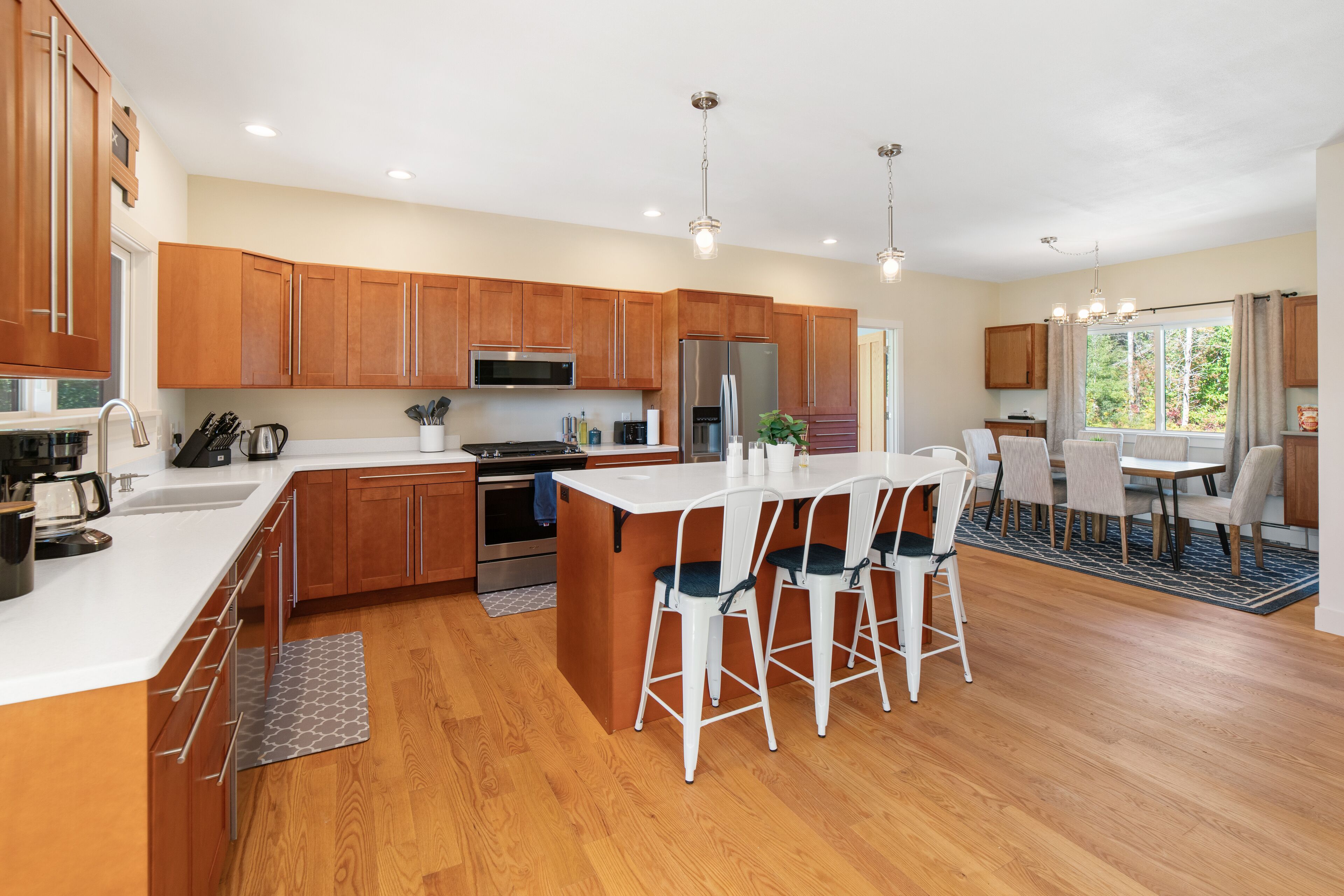 Top 7 Lake Cabin Rentals near Lake Charlevoix Michigan, USA Updated