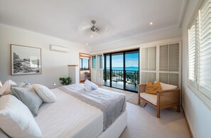 4 bedrooms, iron/ironing board