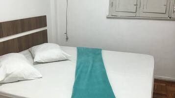 Wi-Fi de cortesia, roupa de cama