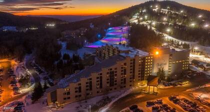 Silvercreek Lodge 1BR w/ balcony, Mountain Escape