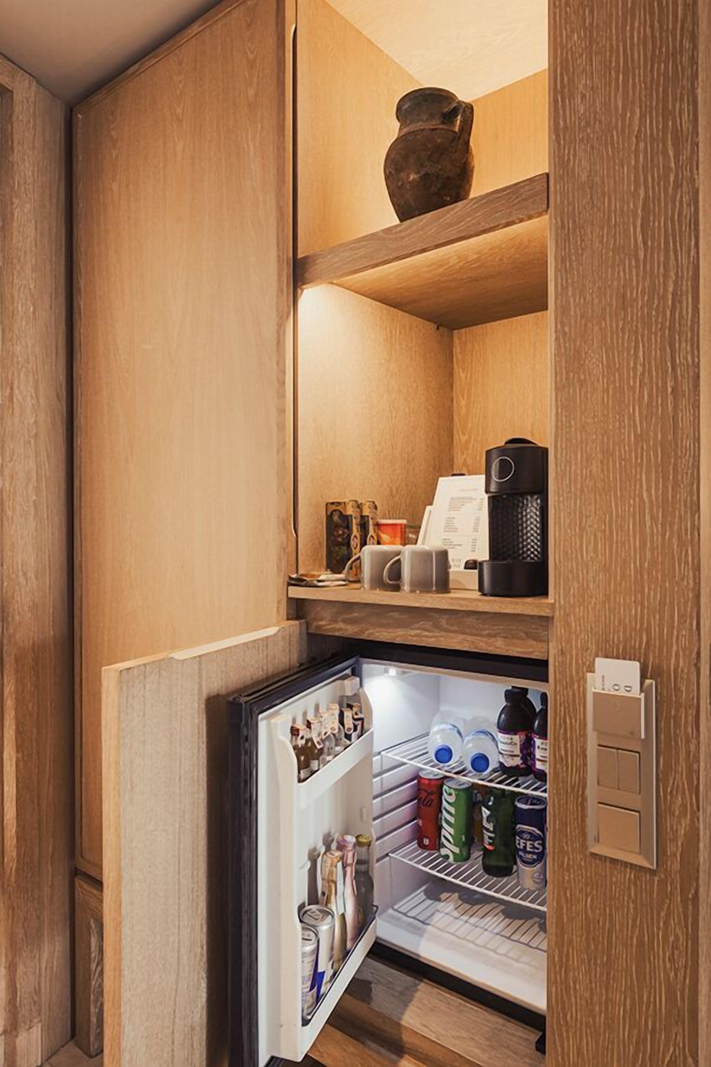 Minibar