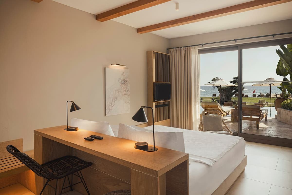 DELUXE SEA VIEW-SWIMUP | 1 間臥室、埃及棉床單、高級寢具、免費迷你吧物品