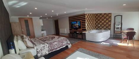 Suite Estudio Business | Cortinas opacas, tabla de planchar con plancha, wifi gratis