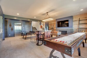 Maison, 6 chambres | Salle de séjour