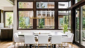 Rumah, 6 kamar tidur | Dapur pribadi | Lemari es dan oven