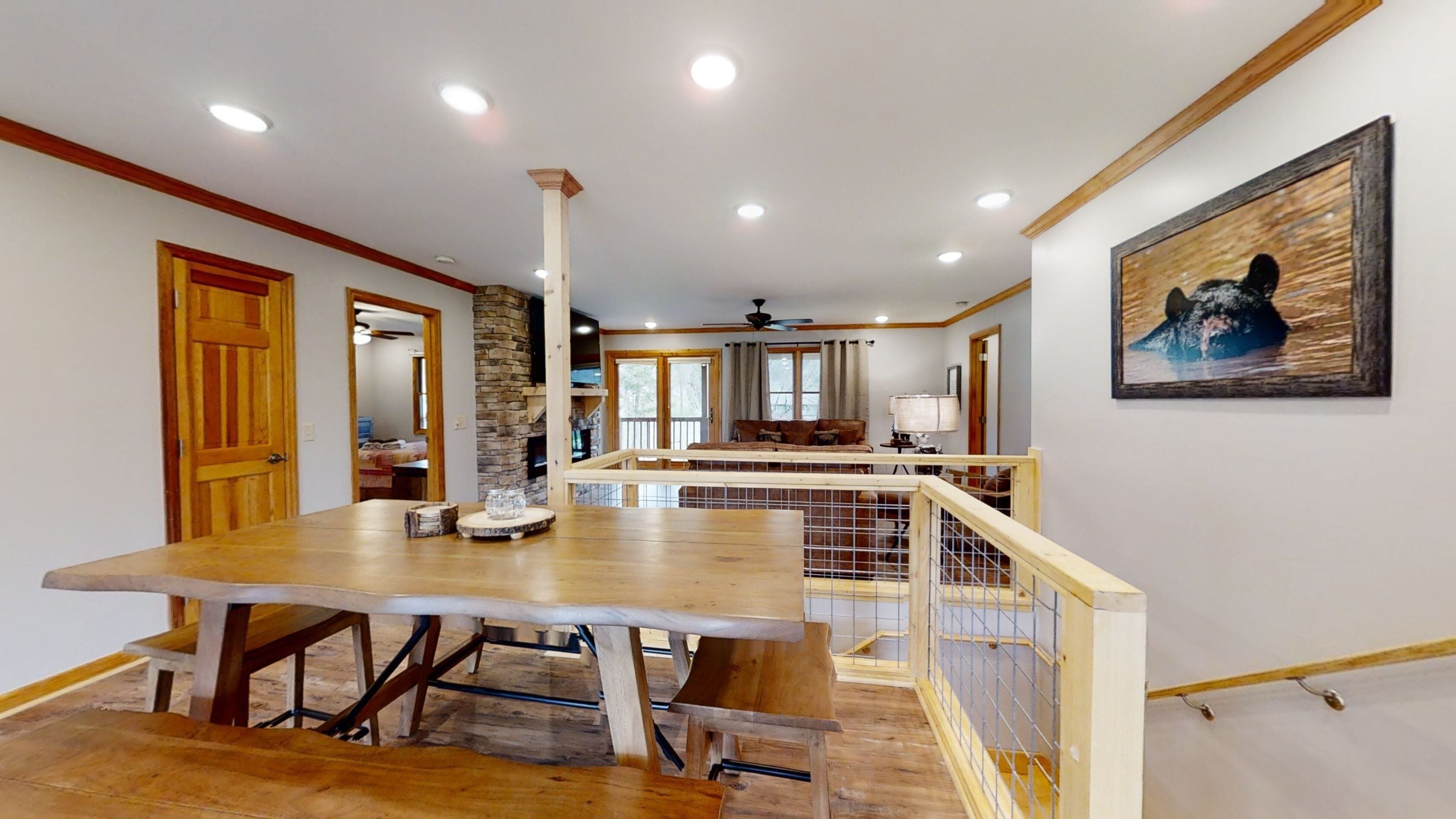 Cabin, 3 Bedrooms | Dining