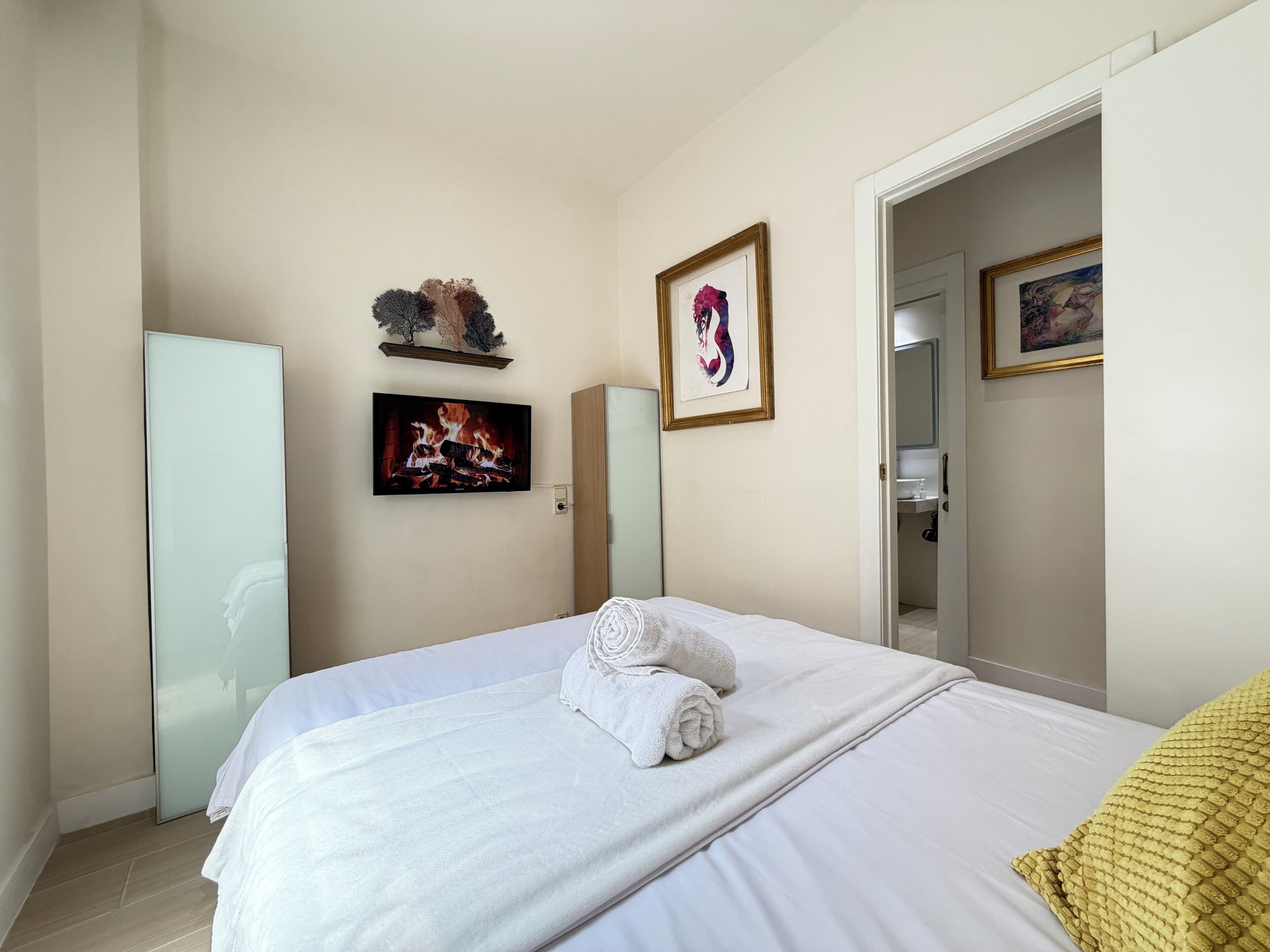 1 bedroom, iron/ironing board, free WiFi, bed sheets