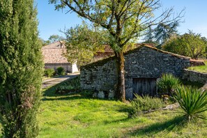 Exterior - Charming Gîte (4 people) ideal for couples or families, near Montcuq
 (PORTE DU QUERCY)