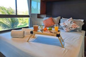 ซูพีเรียอพาร์ทเมนท์, 2 ห้องนอน, วิวสวน | 2 ห้องนอน, เตารีด/โต๊ะรีดผ้า, Wi-Fi ฟรี, ผ้าปูที่นอน