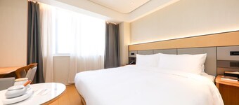 Ji Hotel