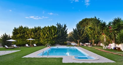 Villa John Dimeon Kato Achaia With Pool