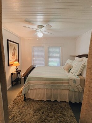 1 bedroom, iron/ironing board, travel cot, free WiFi