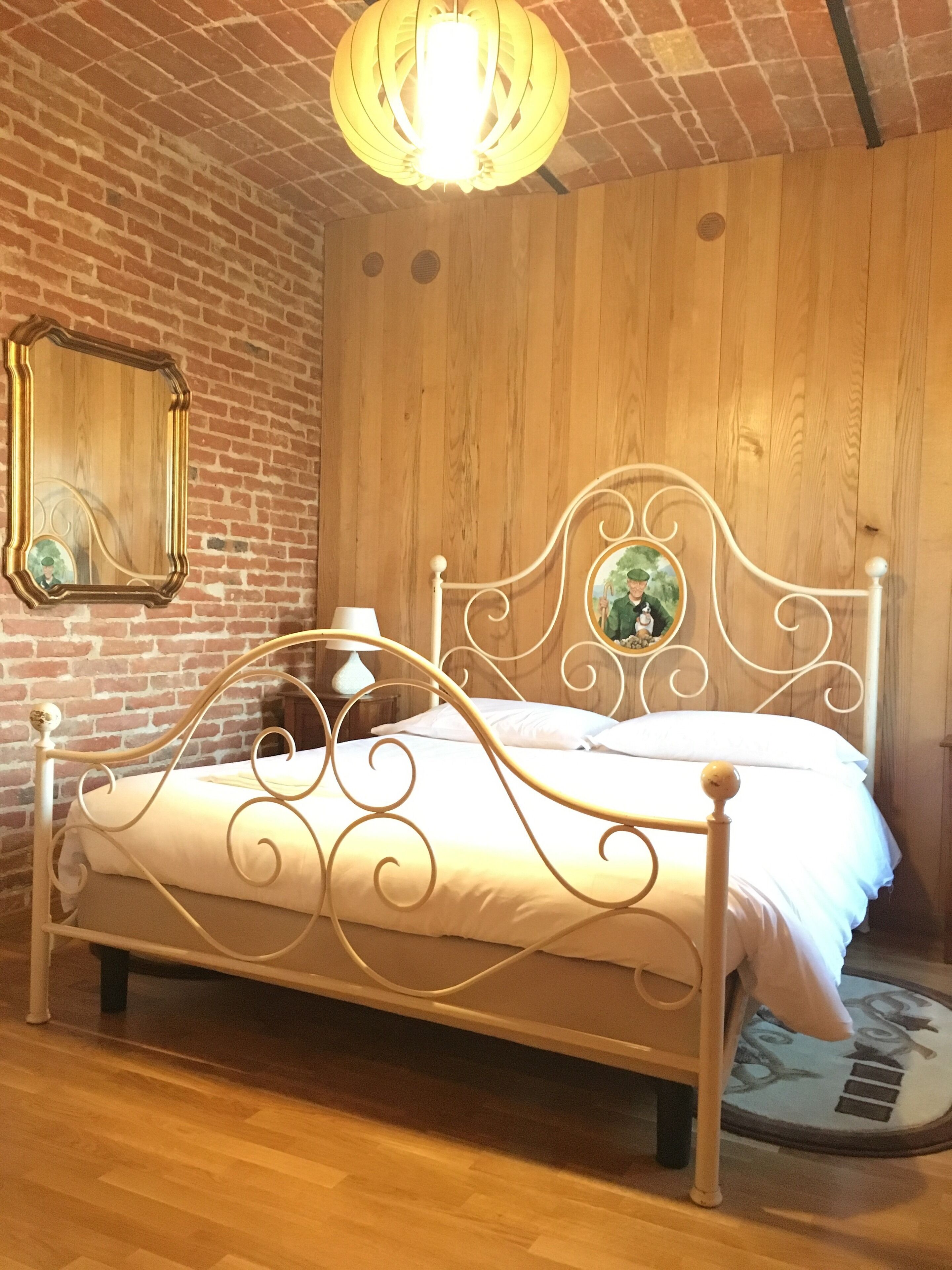 Cozy apartment located in the heart of the Langhe overlooking the vineyards