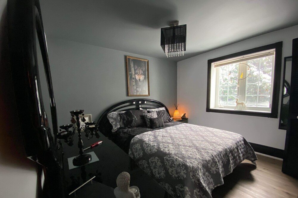 Wilderness Suite @ The Candle House Getaway