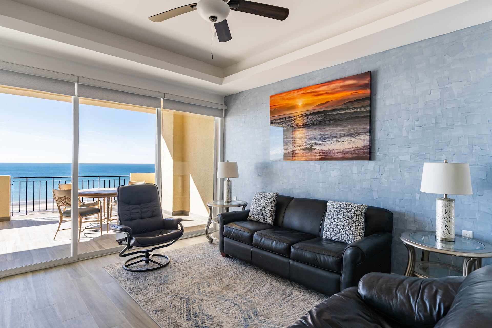 Luxury Beachfront Oceanview Condo with Large Balcony