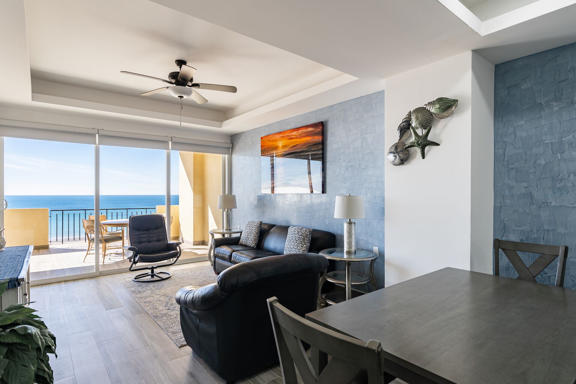 Luxury Beachfront Oceanview Condo with Large Balcony