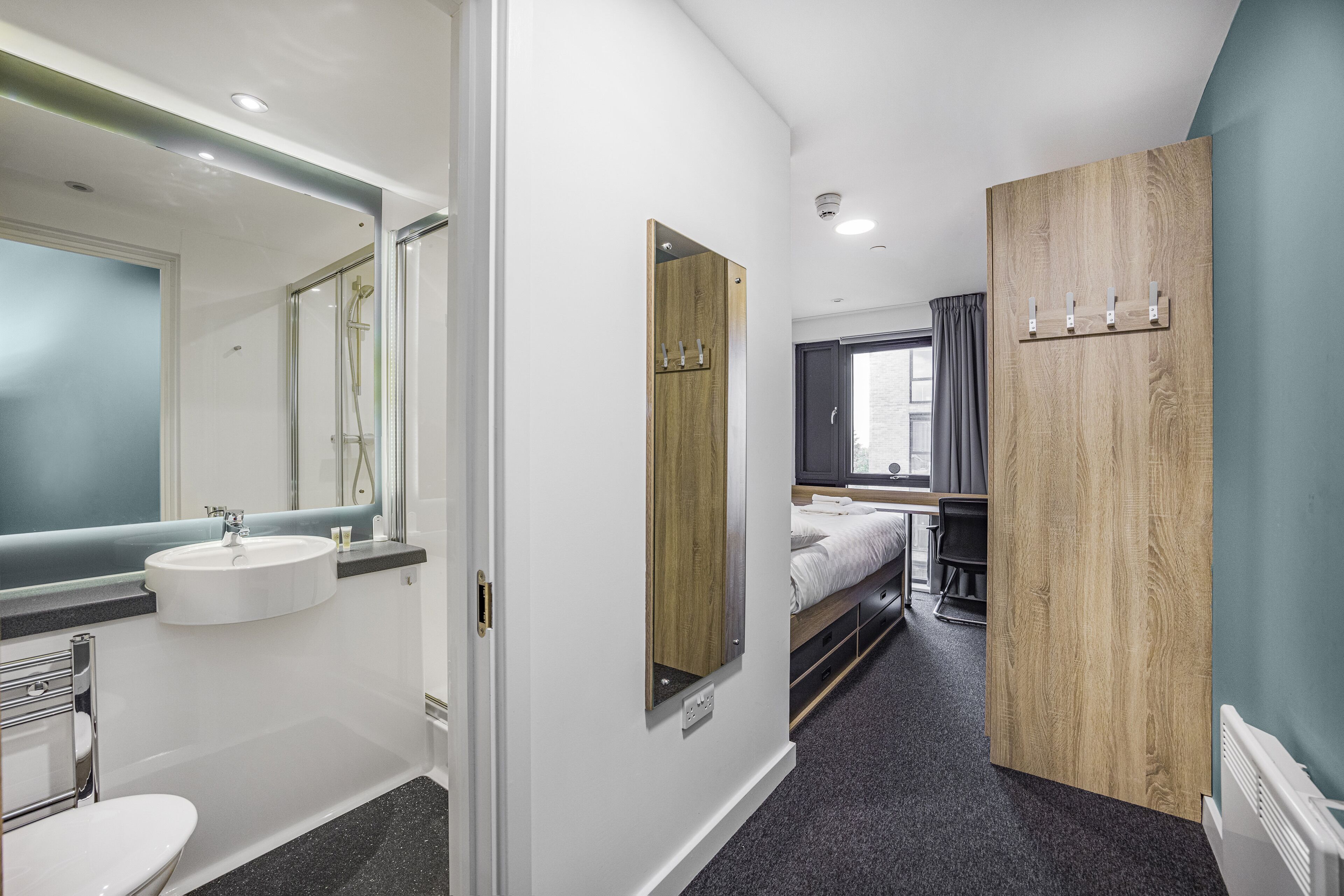 single room | individually furnished, desk, laptop workspace, free wifi