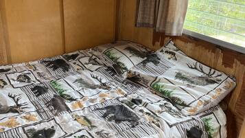 2 chambres, lit parapluie, Wi-Fi gratuit, draps fournis