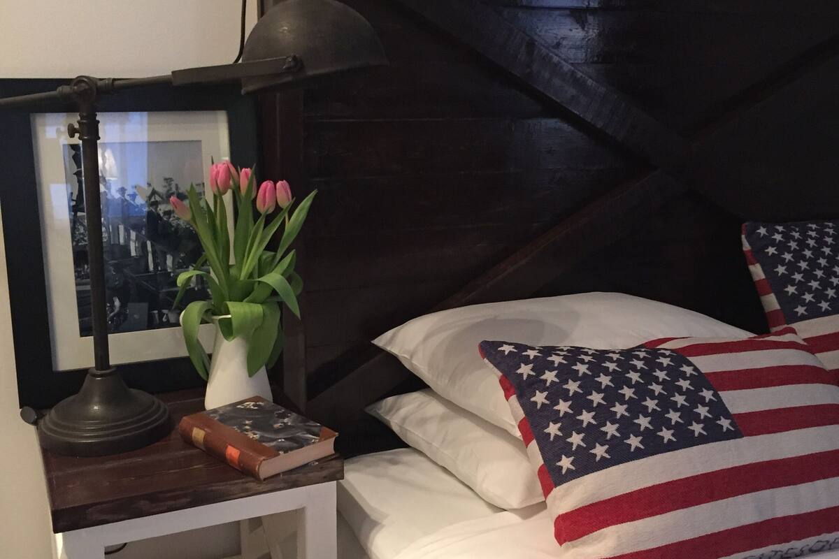 double room | 1 bedroom, iron/ironing board, travel cot, free wifi