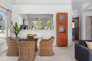 Dining - Desert Falls- Family Home in Gated Community (Palm Desert)