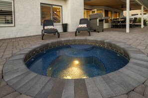 Uppvärmd pool