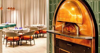 Holiday Inn Manchester Airport by IHG