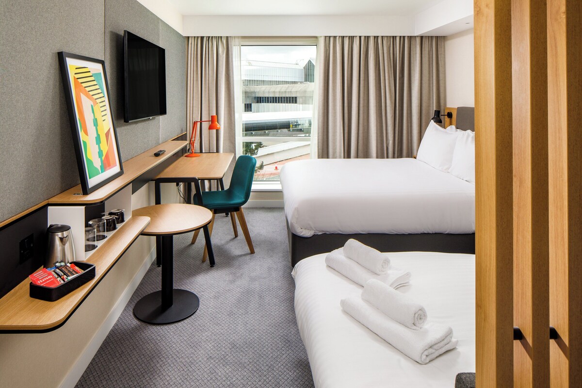 Standard Room, 1 Queen Bed with Sofa bed | Room amenity