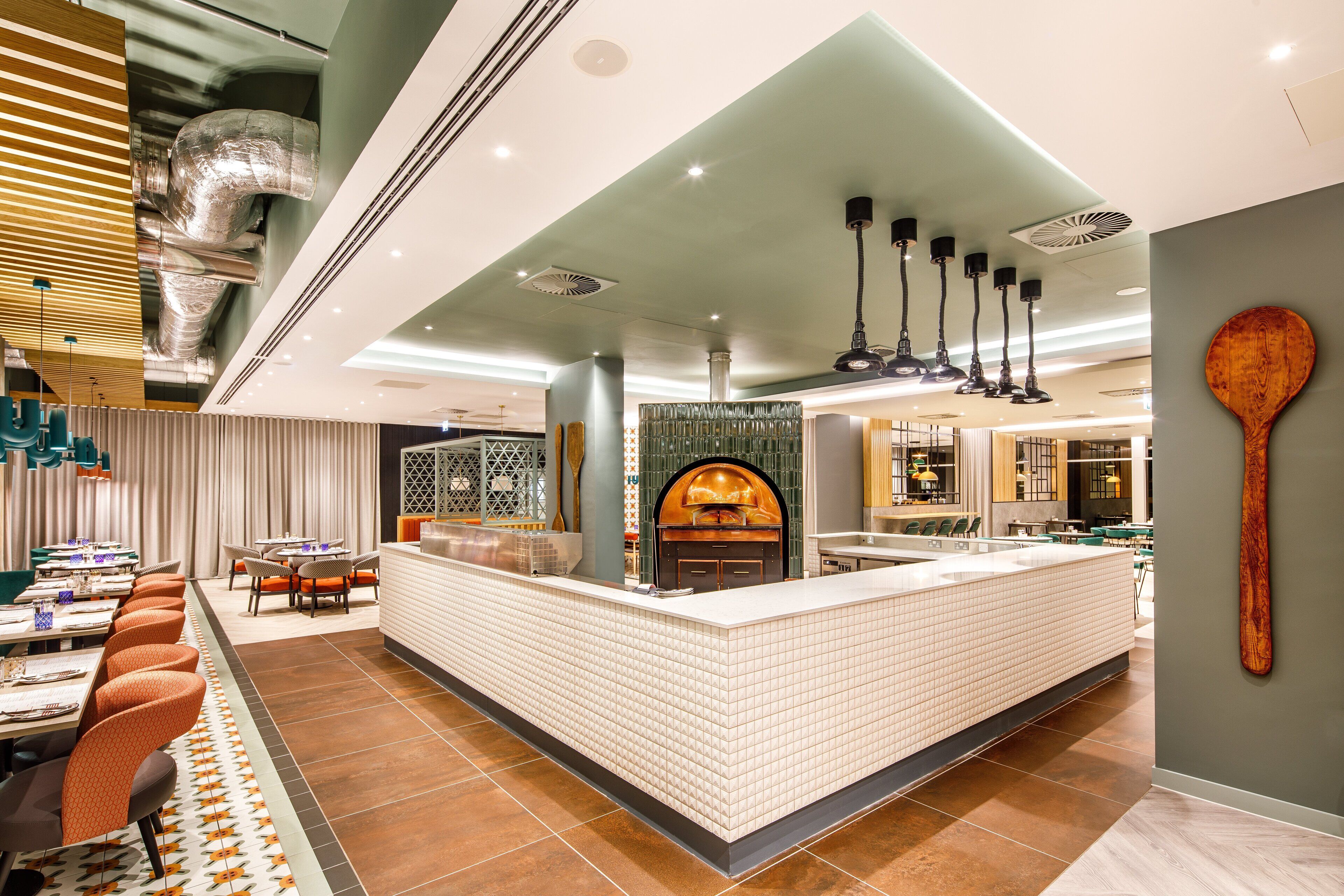 Photo - Holiday Inn Manchester Airport T2 by IHG