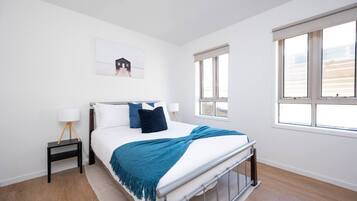 2 bedrooms, iron/ironing board, travel cot, free WiFi