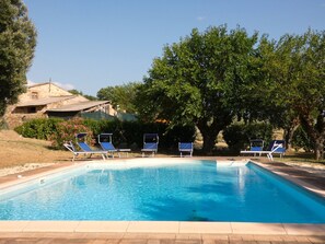 Piscina a l'aire lliure 