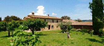 I run away to Umbria, Monti