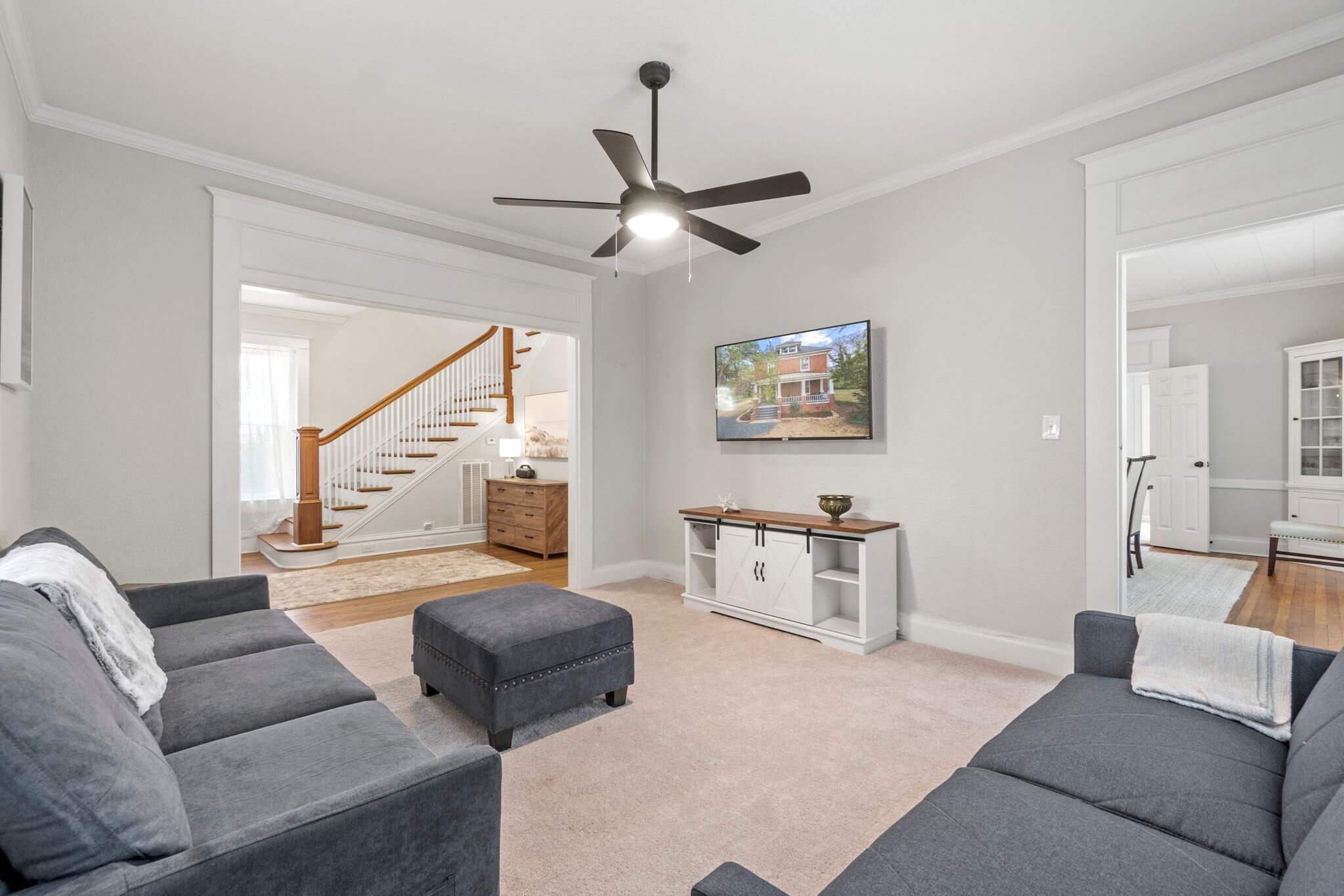 Seaside is the perfect get-away location to bring your friends and family for a large gathering.