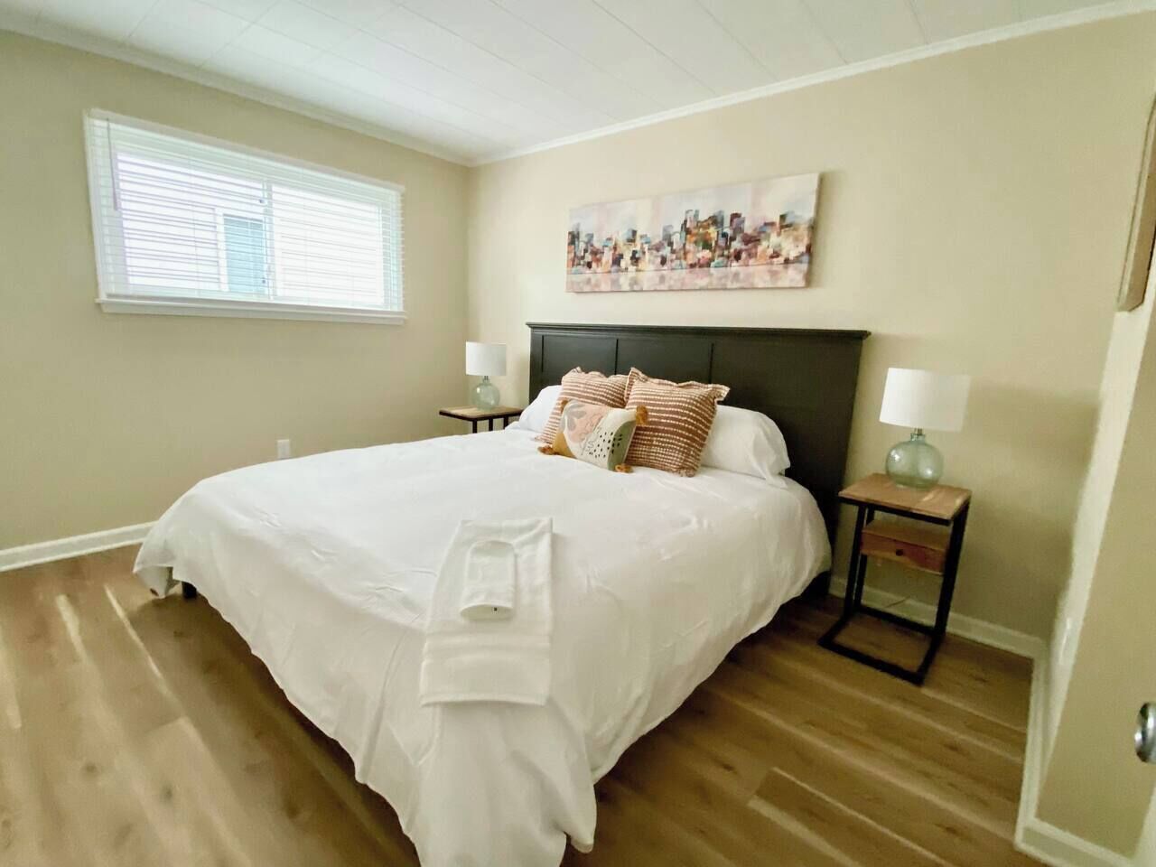 3 Schlafzimmer, Bügeleisen/Bügelbrett, WLAN, Bettwäsche