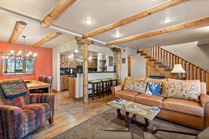 Smart TV, fireplace, DVD player, books - Fort Marcy 72 | Walk to Plaza | Kiva Fireplace | Full Kitchen | Hot Tub | Pool | 2 Levels (Santa Fe)