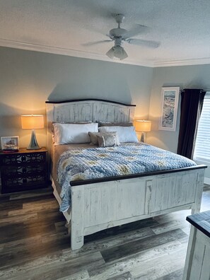 2 Schlafzimmer, Schreibtisch, Bügeleisen/Bügelbrett, kostenloses WLAN