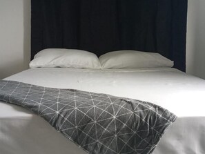 3 bedrooms, WiFi - Vacation home with terrace,balcony and garden view (Willemstad)