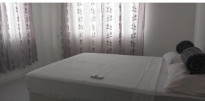 3 bedrooms, WiFi - Vacation home with terrace,balcony and garden view (Willemstad)