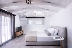 Junior Apartment, Terrace, Sea View | Iron/ironing board, free WiFi, bed sheets - Lithies Zante Living (Zakynthos)