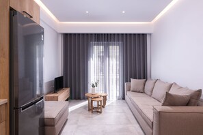 Superior Apartment, Balcony, City View | Living area