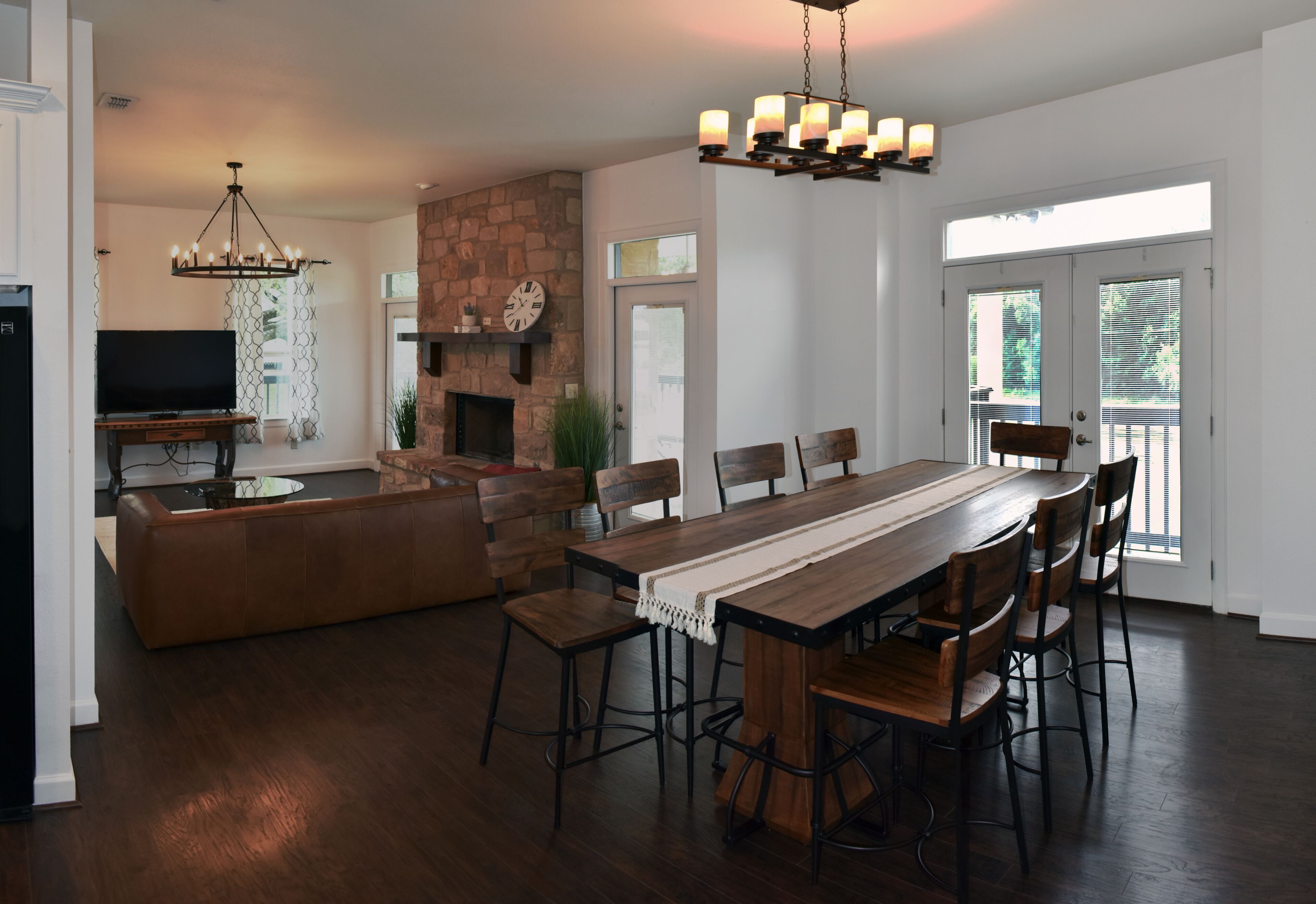 家 庭独立别墅, 3 间卧室, 壁炉 | 私人厨房 | 微波炉、茶具/咖啡用具