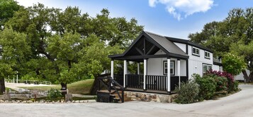 Cabana grand, 1 quarto, cozinha, vista para o rio | Roupas de cama de algodão egípcio, roupas de cama premium