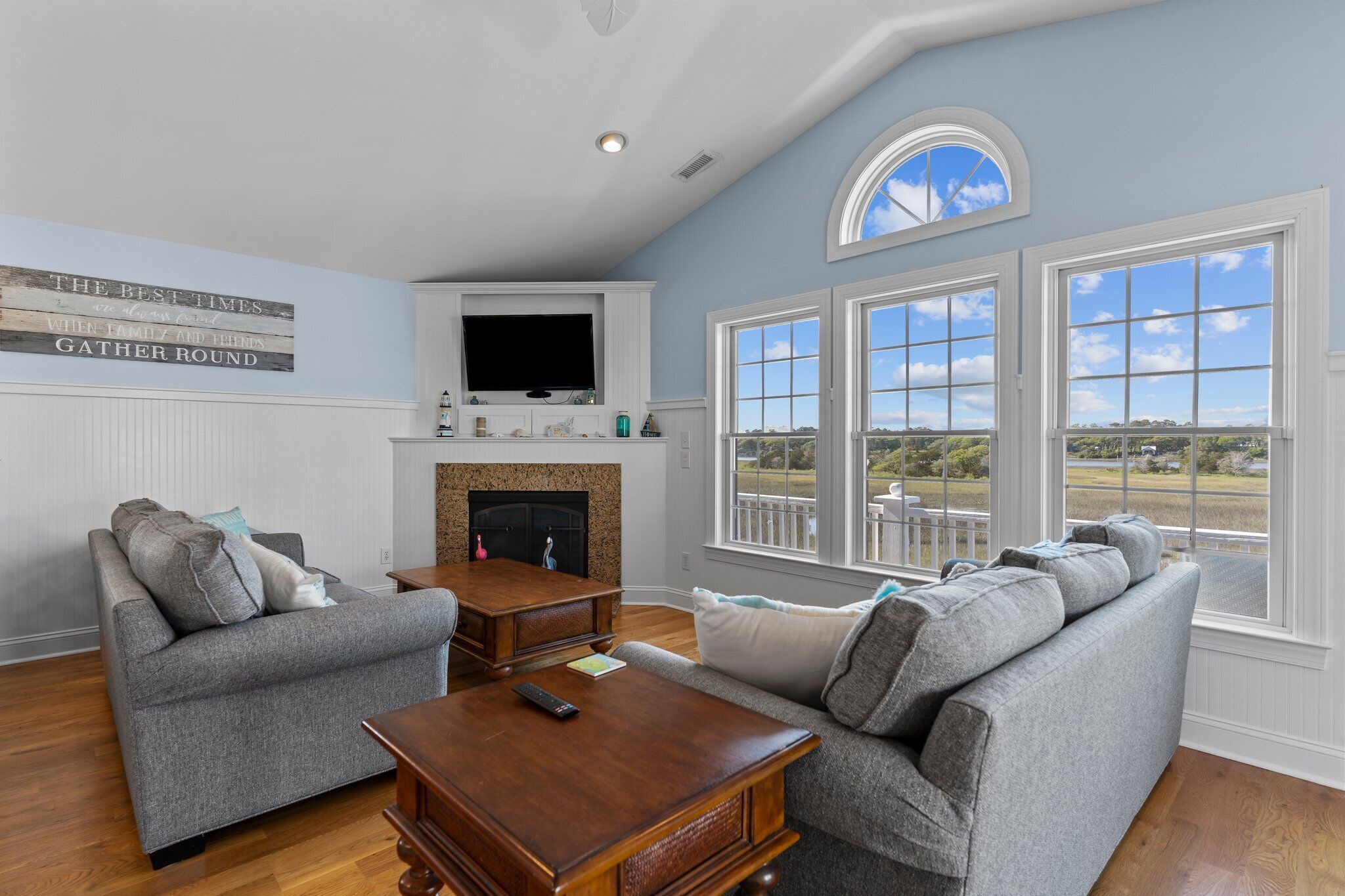 HEATED POOL - Waterfront and Dreamy Views - Private Beach Access