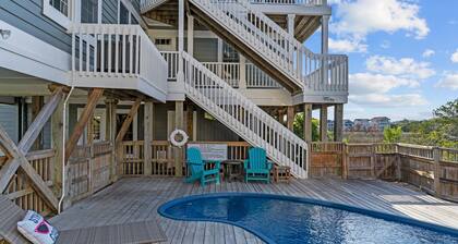 POOL - Waterfront and Dreamy Views - Private Beach Access