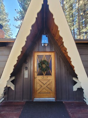 Exterior detail - Cozy cabin w/large backyard ~ Walk to: Ski Shuttle, Golf, Zoo & Trailheads!  (Big Bear Lake)