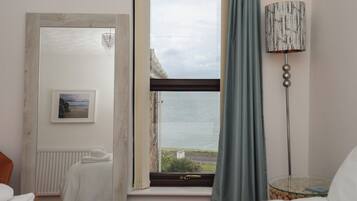 3 bedrooms, free WiFi, individually decorated, individually furnished