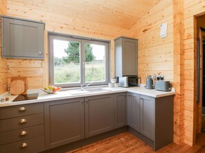 Fridge, electric kettle, toaster, cookware/dishes/utensils - Badgers Sett (Darlington)