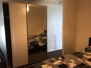 アパートメント | 1 室のベッドルーム、WiFi (無料)、ベッドシーツ