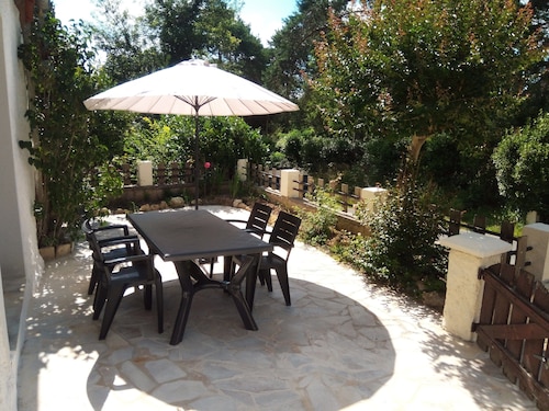 1 Bedroom Private vacation home in Lembras