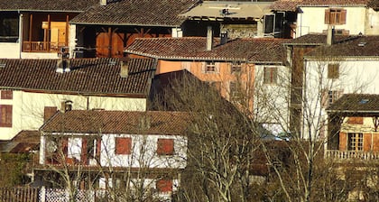 Gite on 2 levels, in authentic village, in Cathar country near Montségur.