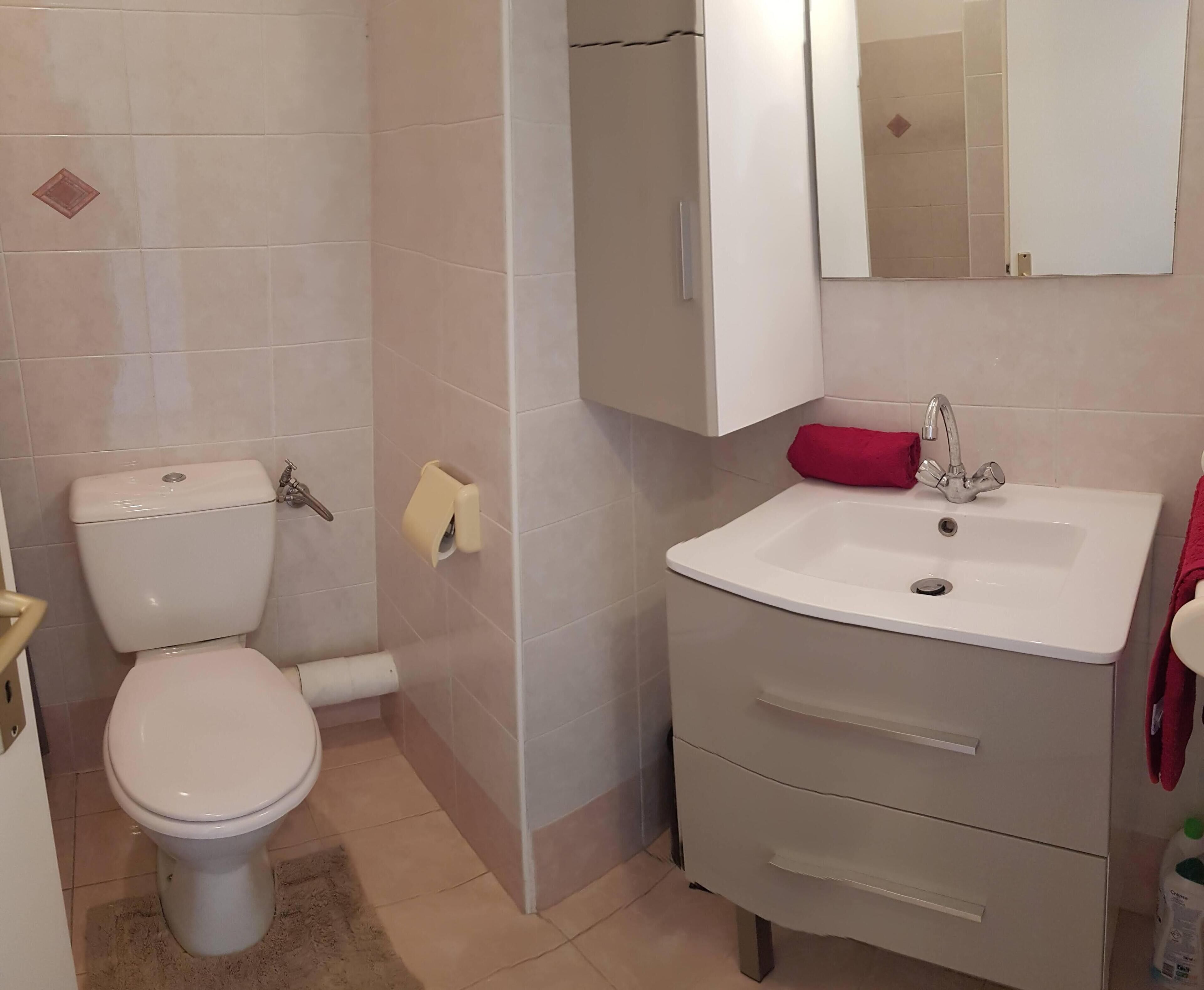 Large luxury studio by the sea